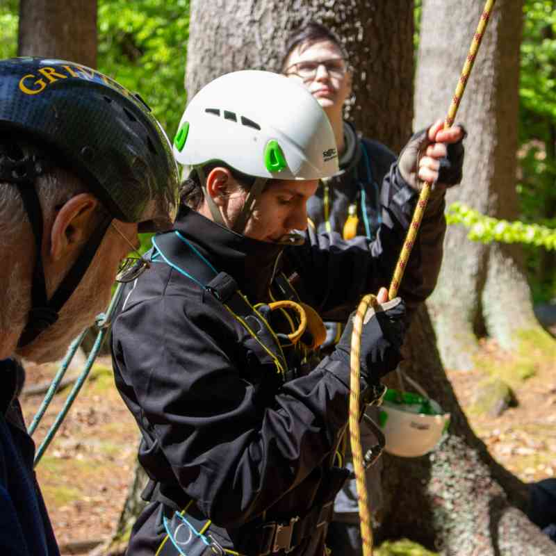 Vybavení Přírodního lanového centra bylo podpořeno finančním příspěvkem z Nadace města Karlovy Vary