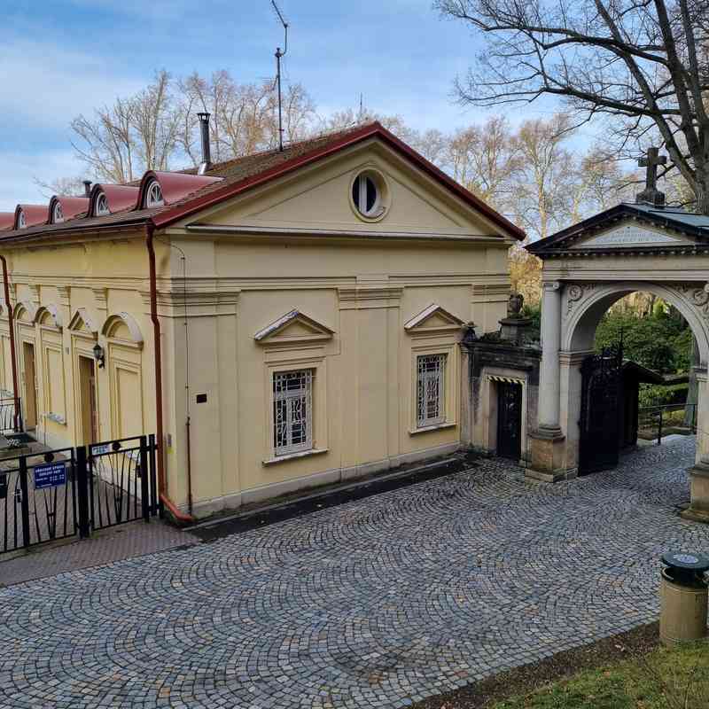 Pracovní doba a důležité informace pro návštěvníky Hřbitovní správy
